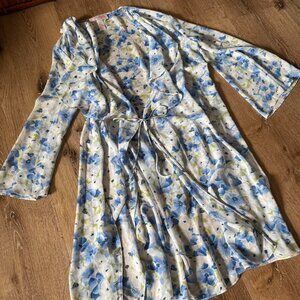 Oscar De La renta blue floral ruffle sheer kimono style robe size small